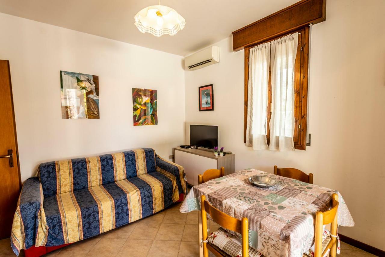 Agenzia Vear - Lido Di Volano Extérieur photo